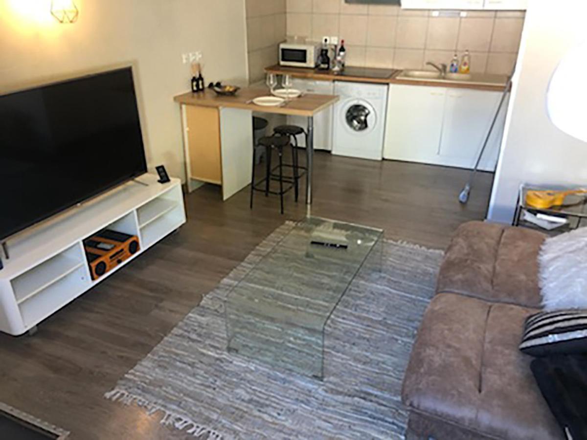 Apartamento Studio Duplex Avec Jardin Terrasse La Genette Le Mail La Rochelle  Exterior foto